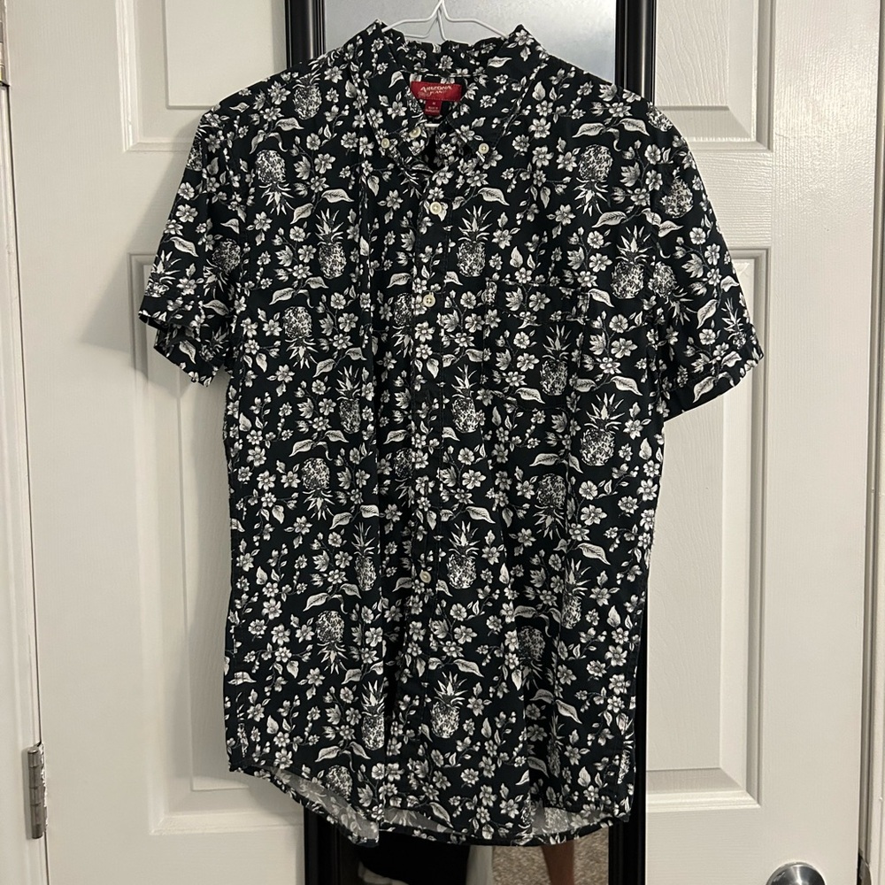 Target Button Down
